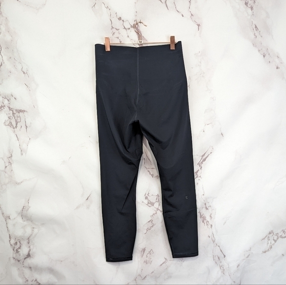 Everlane Legging The Perform Sculpt Seamless Black 26 Inseam - Picture 9 of 13